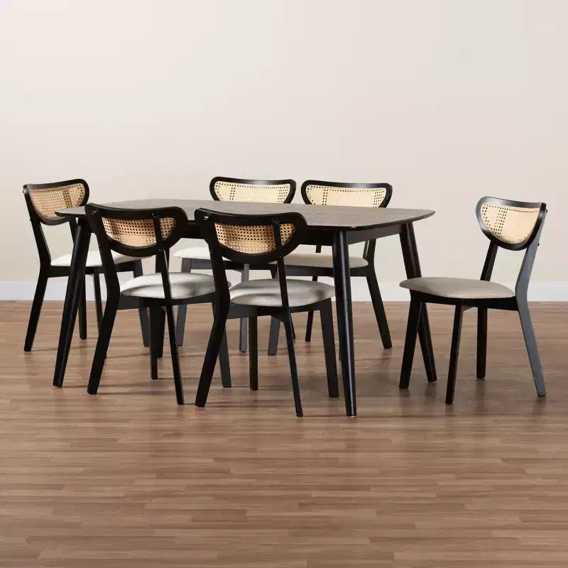 Ensemble de salle à manger 7 pièces en bois Baxton Studio Dannell, style moderne mid-century