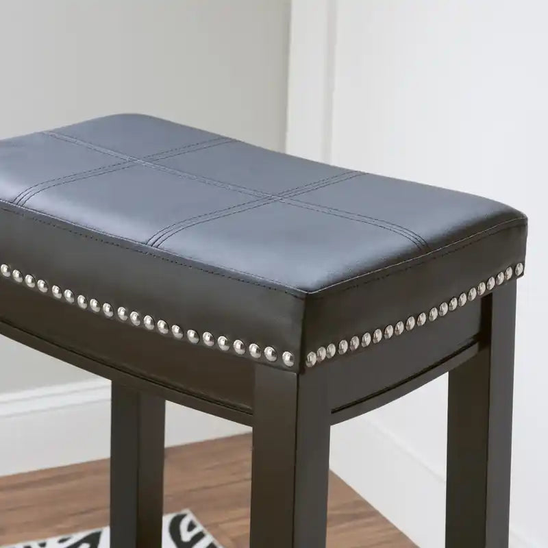 Tabouret de bar sans dossier en similicuir