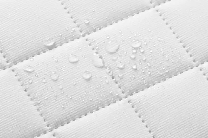 Matelas pour lit de bébé et de tout-petit